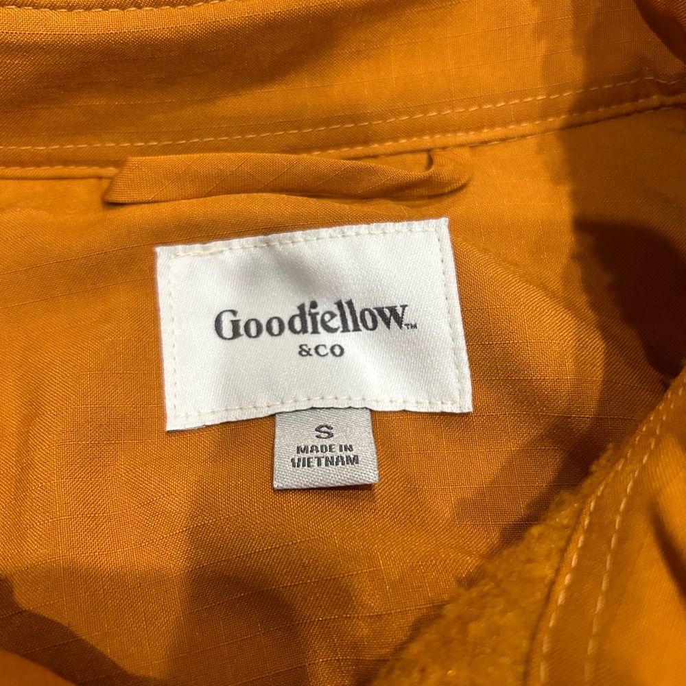 Jacket - Picture 2 of 3